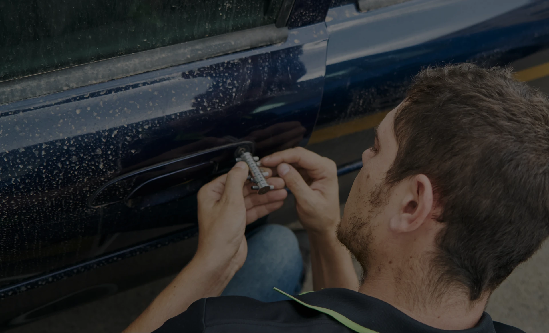 Emergency locksmith services