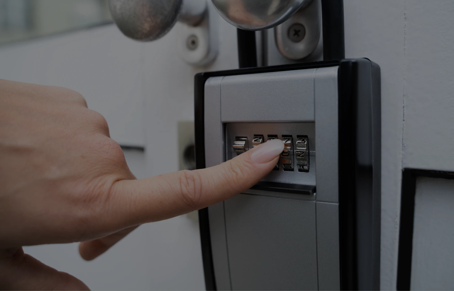 Safe & vault locksmith services